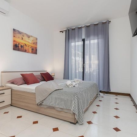 פורץ Cukerina Apartment With Whirpool & Sauna מראה חיצוני תמונה