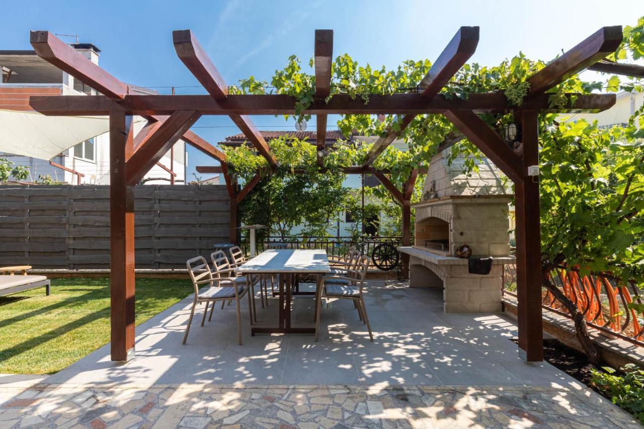 פורץ Cukerina Apartment With Whirpool & Sauna מראה חיצוני תמונה