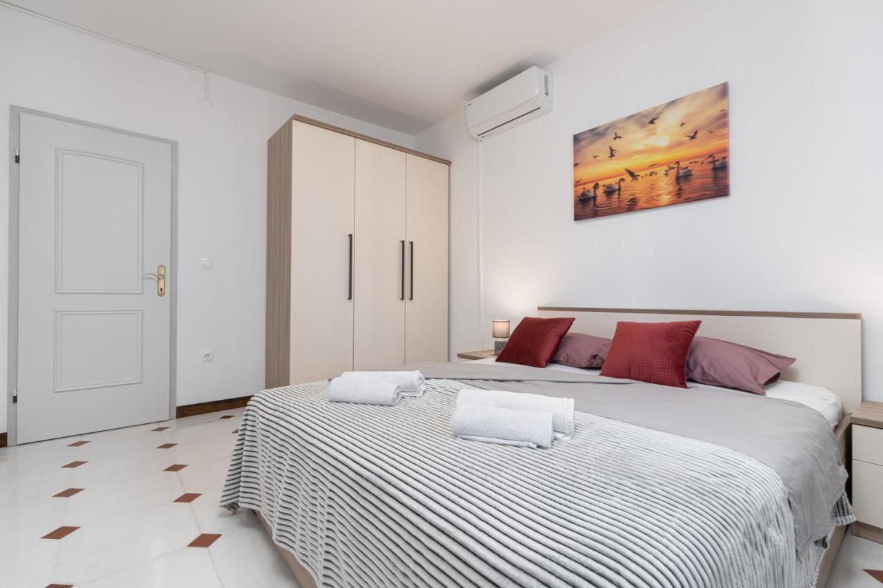 פורץ Cukerina Apartment With Whirpool & Sauna מראה חיצוני תמונה
